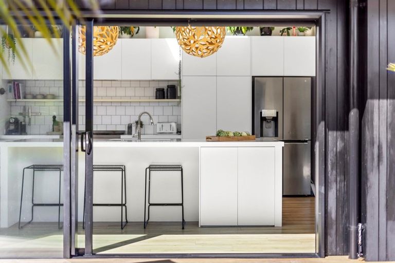 Photo of property in 53 Dickson Road, Papamoa Beach, Papamoa, 3118