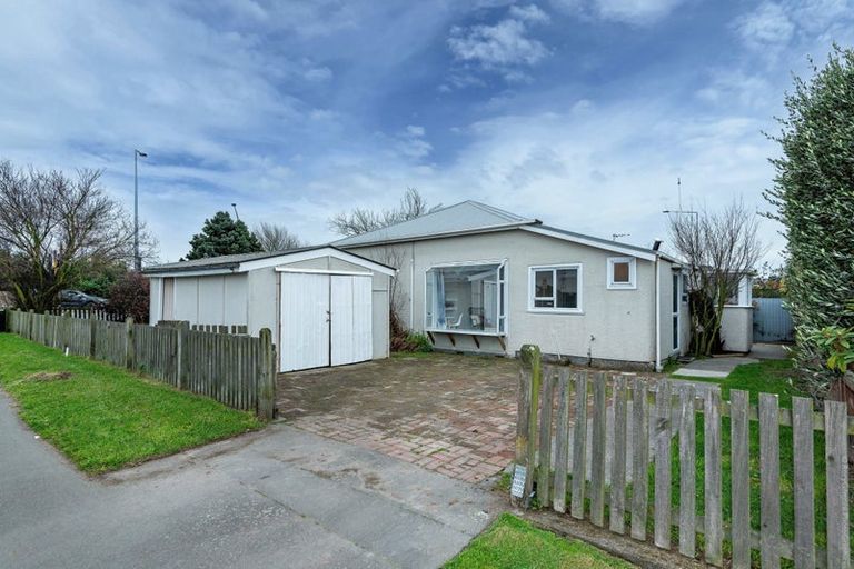 Photo of property in 473 Main South Road, Hornby, Christchurch, 8042