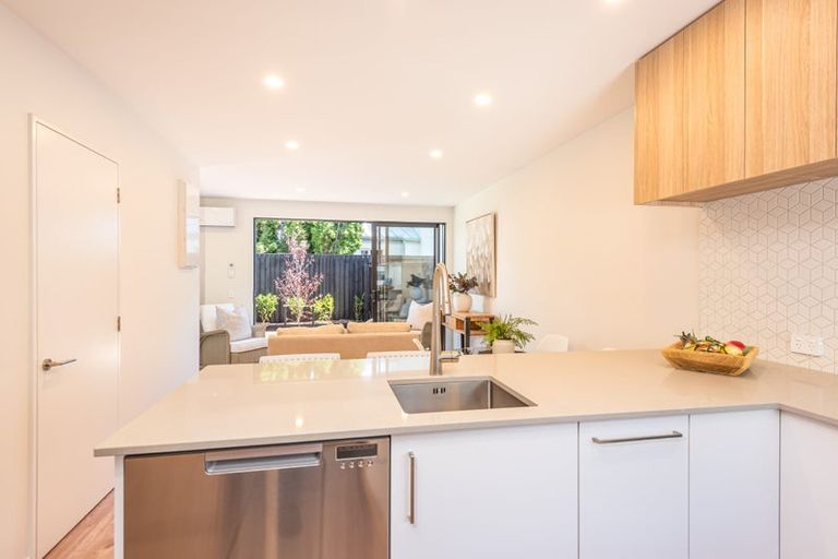 Photo of property in 9/77 Deans Avenue, Riccarton, Christchurch, 8011