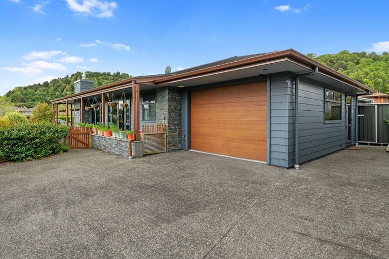 Photo of property in 101 Lakes Boulevard, Pyes Pa, Tauranga, 3112
