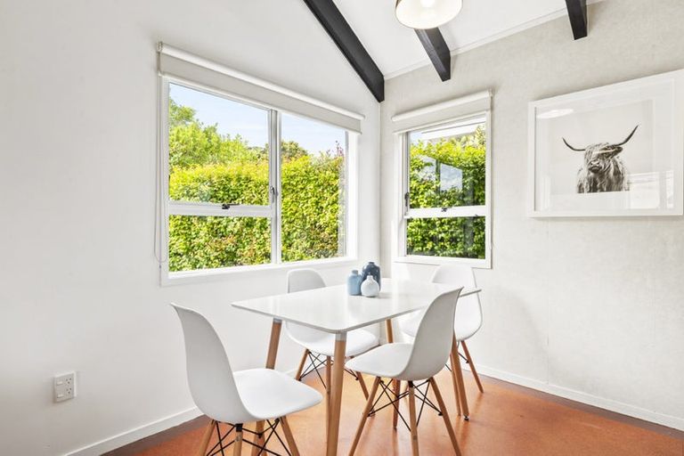 Photo of property in 7 Bardia Street, Belmont, Auckland, 0622