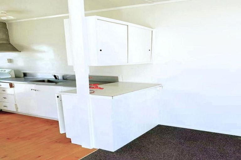Photo of property in 28 Landscape Road, Papatoetoe, Auckland, 2025