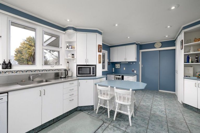 Photo of property in 82 Point Bush Road, Waimate, 7979