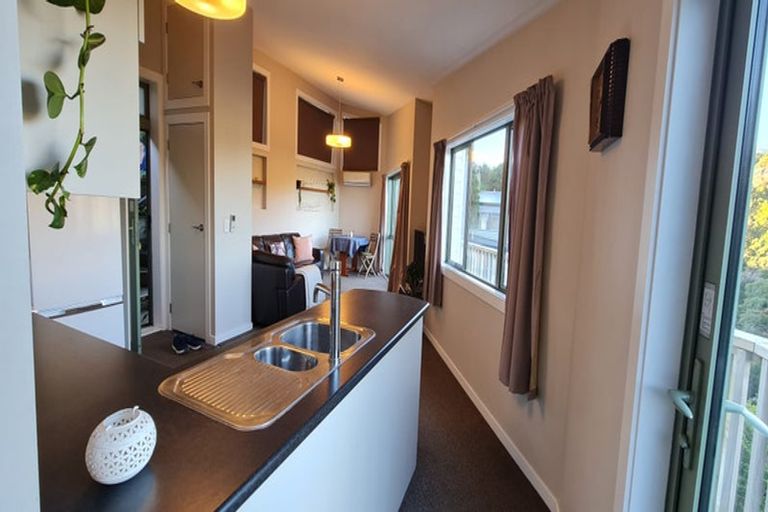 Photo of property in 129 Raroa Road, Aro Valley, Wellington, 6012