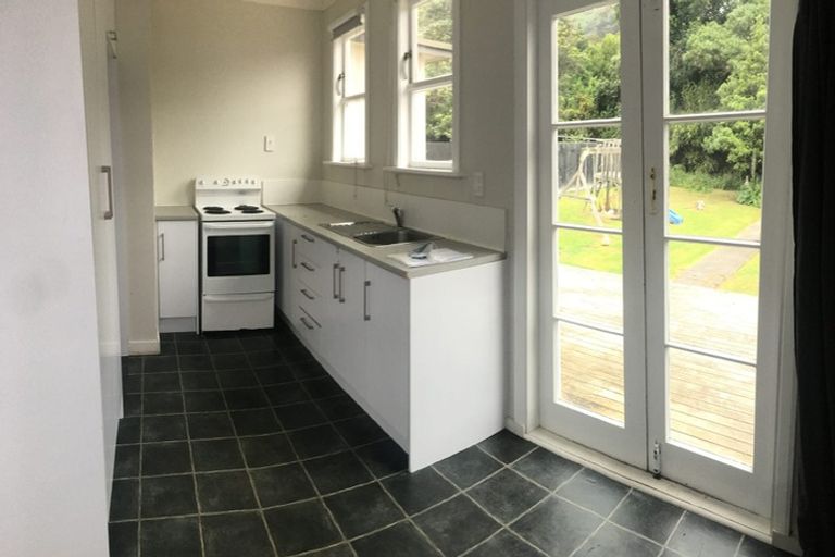 Photo of property in 81 Wilkie Crescent, Naenae, Lower Hutt, 5011