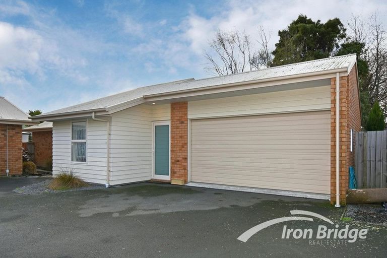 Photo of property in 115b Mackenzie Avenue, Woolston, Christchurch, 8023