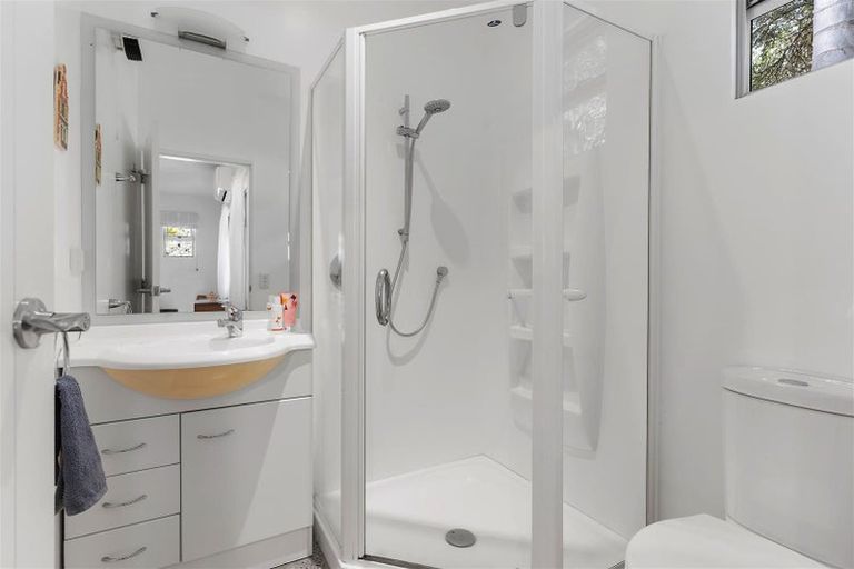 Photo of property in 51 Herbert Drive, Whangamata, 3620