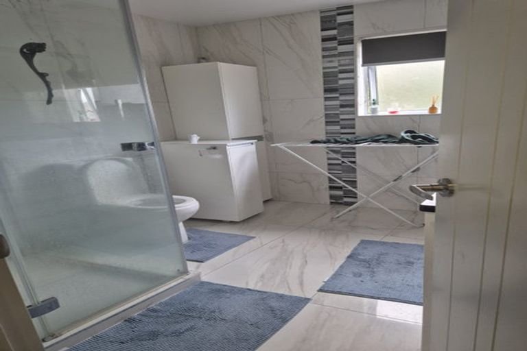 Photo of property in 36 Albrecht Avenue, Mount Roskill, Auckland, 1041