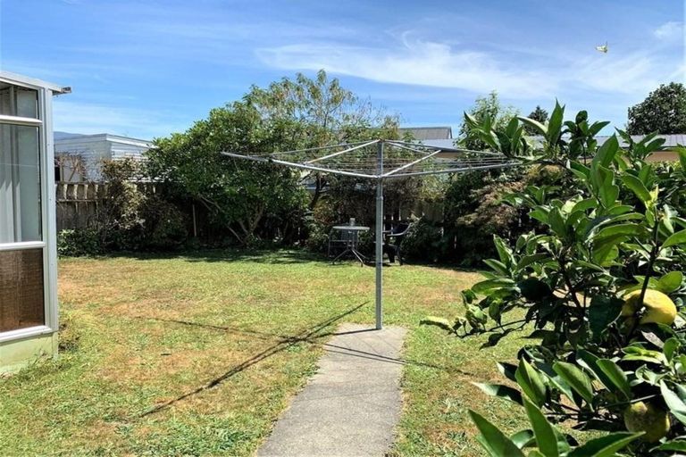 Photo of property in 3/10 Feary Crescent, Takaka, 7110
