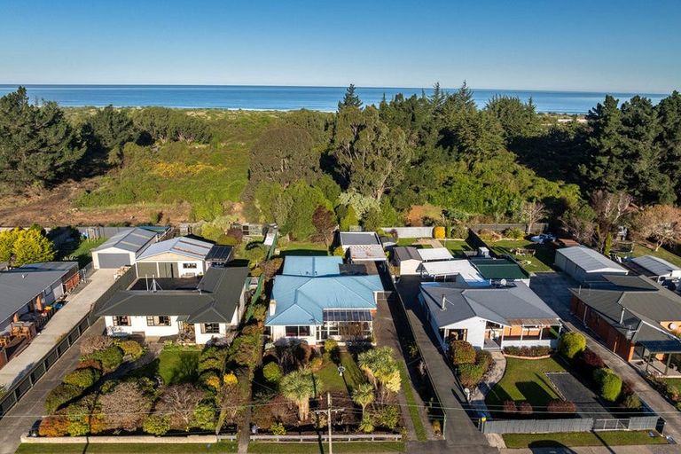 Photo of property in 17 Viscount Road, Waldronville, Dunedin, 9018