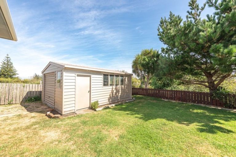 Photo of property in 13 Egmont Street, Castlecliff, Whanganui, 4501