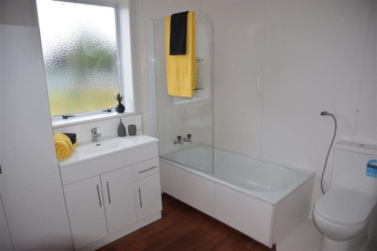 Photo of property in 32 Maitland Street, Strathern, Invercargill, 9812