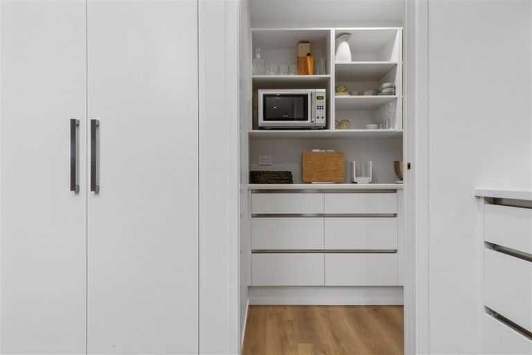 Photo of property in 336a Oceanbeach Road, Mount Maunganui, 3116