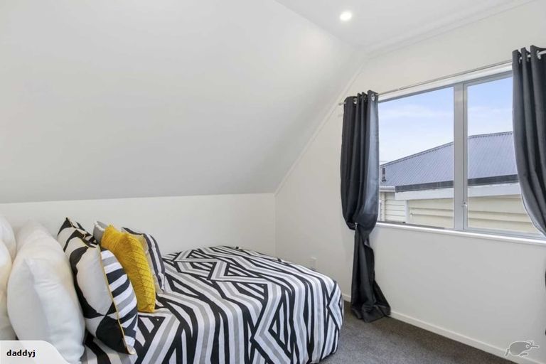 Photo of property in 54a Strathavon Road, Miramar, Wellington, 6022