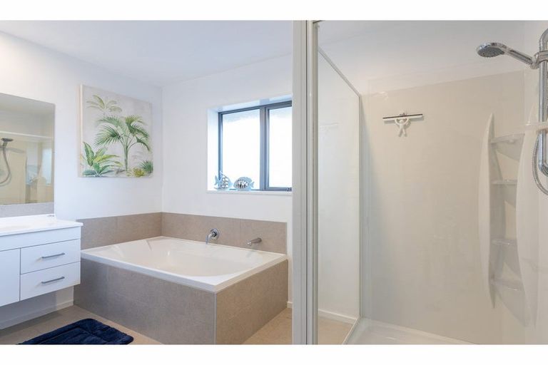 Photo of property in 8 Waipara Road, Pegasus, 7612