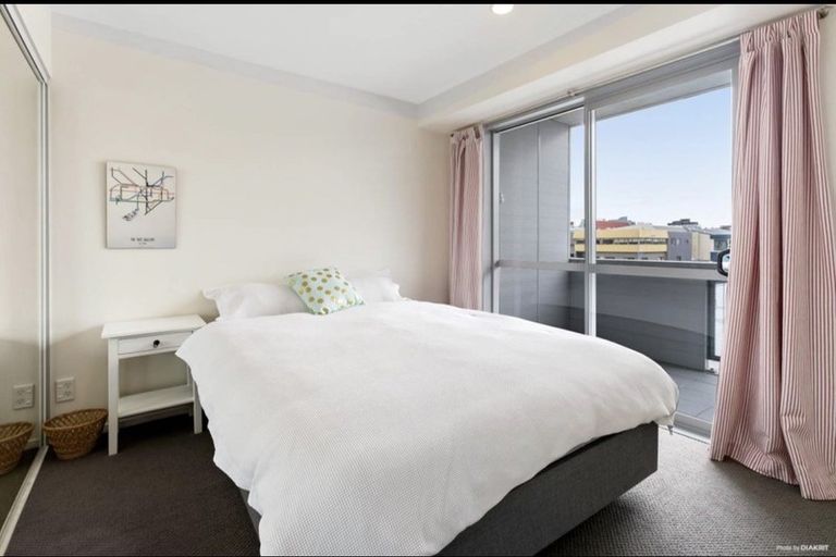 Photo of property in 2f/1 Ophir Street, Grey Lynn, Auckland, 1010