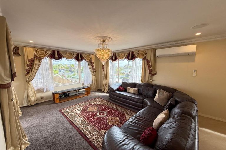 Photo of property in 23 Gilliam Street, New Lynn, Auckland, 0600