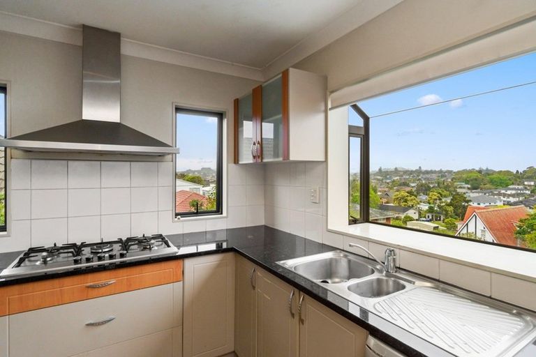 Photo of property in 52a Oakdale Road, Mount Roskill, Auckland, 1041