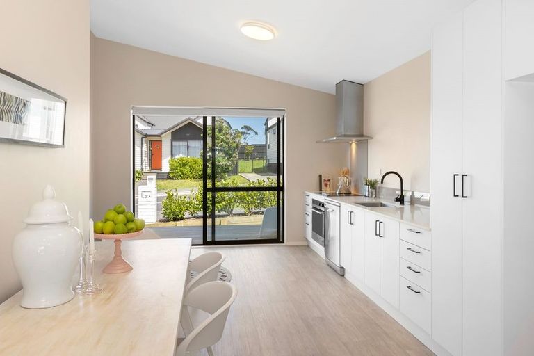 Photo of property in 14 Skippy Patuwai Lane, Glen Innes, Auckland, 1072