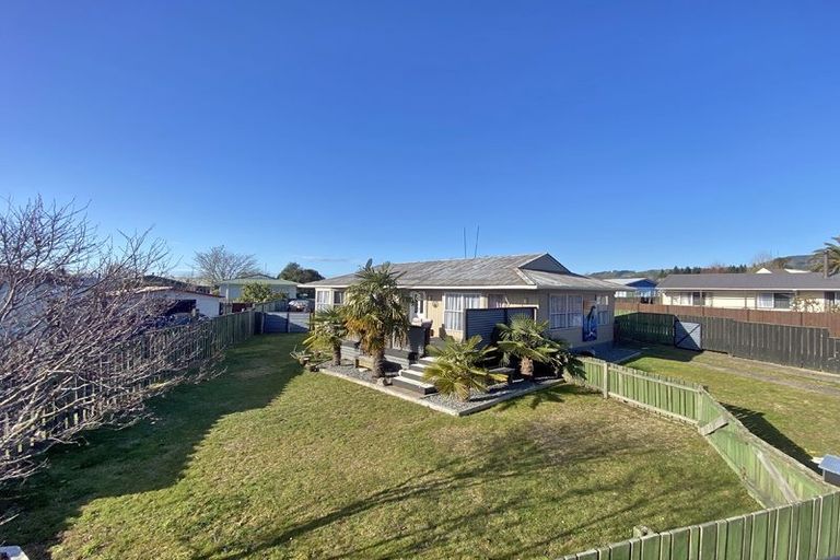 Photo of property in 23 Pohutukawa Drive, Owhata, Rotorua, 3010