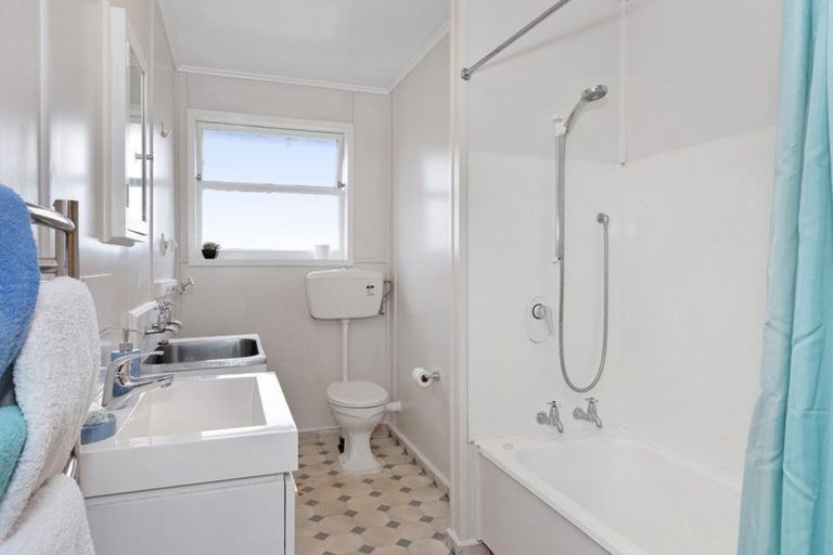 Photo of property in 47a Clare Road, St Albans, Christchurch, 8014