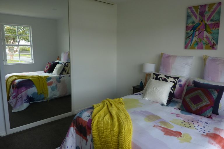 Photo of property in 14 Ferndown Avenue, Papatoetoe, Auckland, 2025