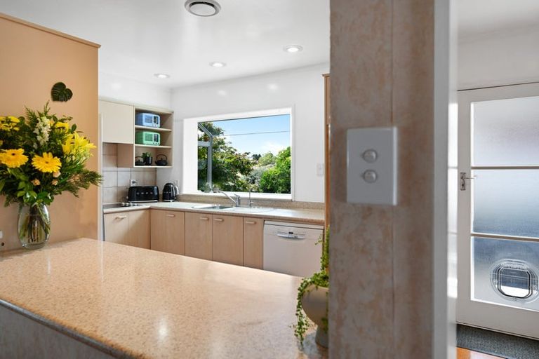 Photo of property in 43 Hillcrest Road, Hillcrest, Hamilton, 3216