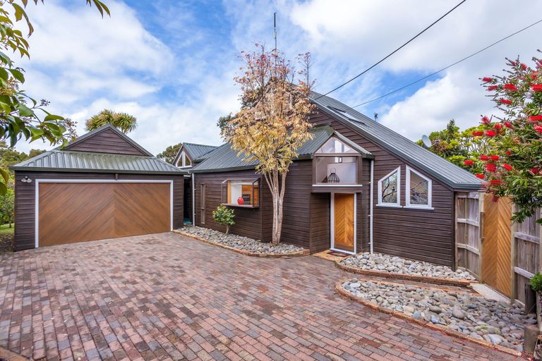 Photo of property in 470 Huia Road, Laingholm, Auckland, 0604