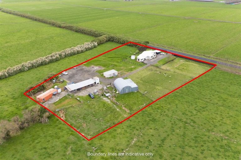 Photo of property in 261 Otaua Road, Otaua, Waiuku, 2682