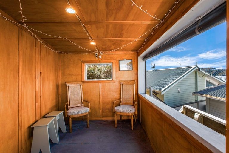 Photo of property in 424 Evans Bay Parade, Hataitai, Wellington, 6021