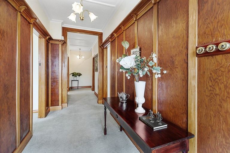 Photo of property in 8 Strathavon Road, Miramar, Wellington, 6022