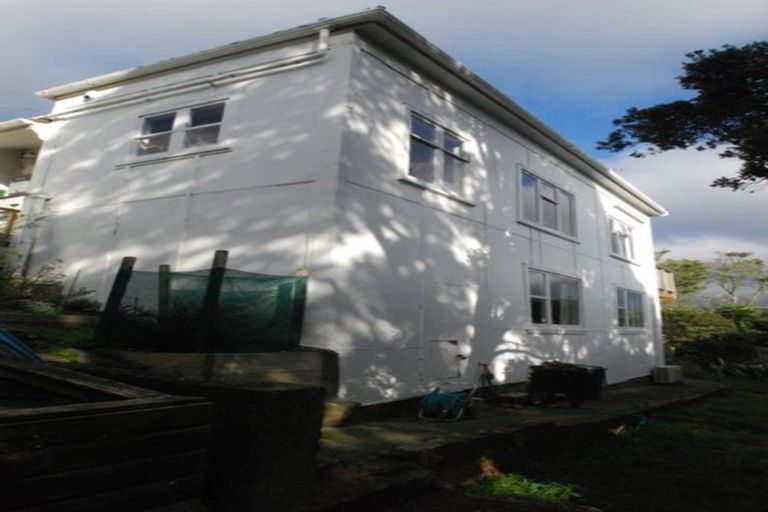 Photo of property in 1 Antico Street, Melrose, Wellington, 6023