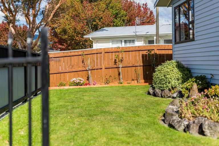 Photo of property in 21 Bonnie Glen Crescent, Ebdentown, Upper Hutt, 5018