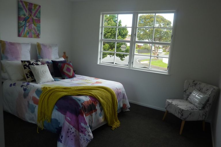 Photo of property in 14 Ferndown Avenue, Papatoetoe, Auckland, 2025