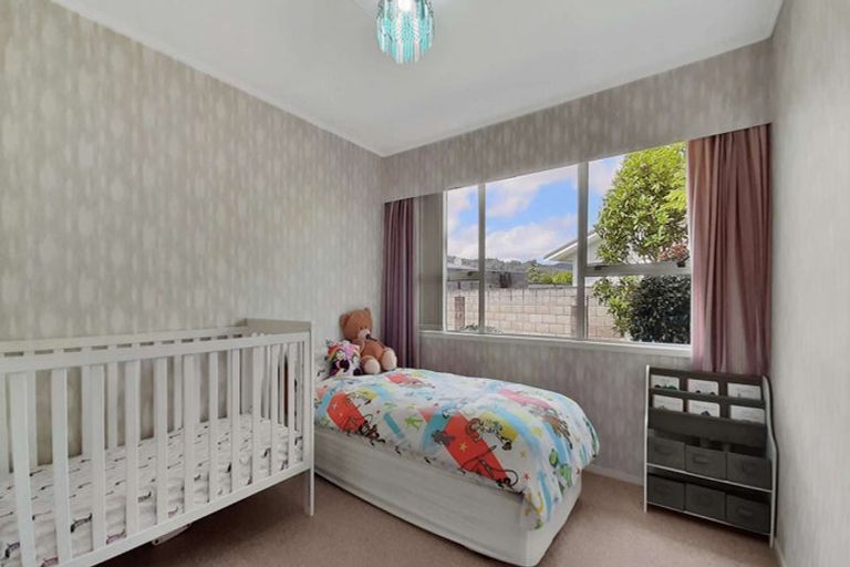 Photo of property in 27 Browning Crescent, Owhata, Rotorua, 3010