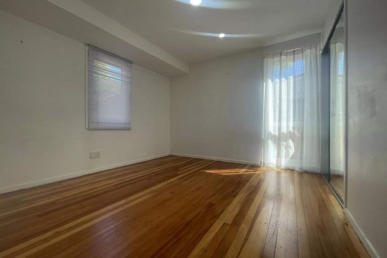 Photo of property in 85 Taurus Crescent, Beach Haven, Auckland, 0626