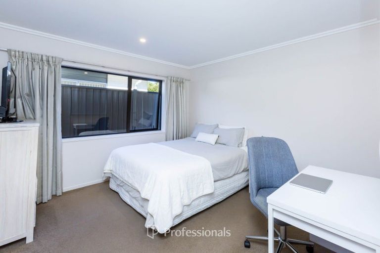 Photo of property in 27 Somerby Mews, Silverstream, Upper Hutt, 5019