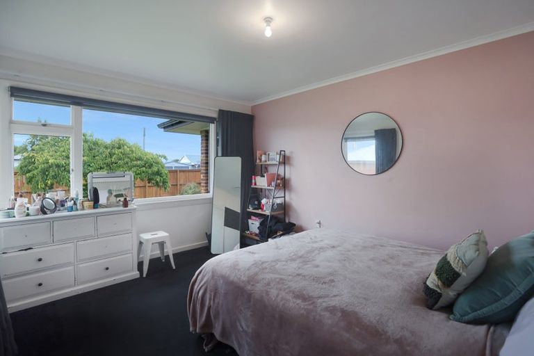Photo of property in 94 Mcmurdo Street, Tinwald, Ashburton, 7700