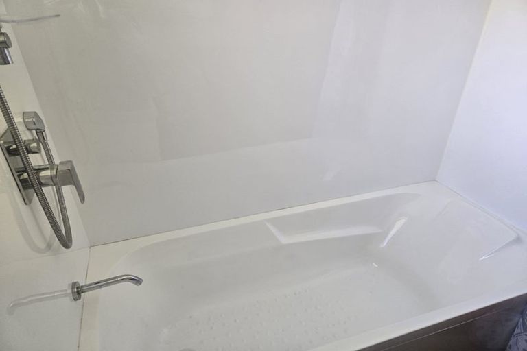 Photo of property in 4/11 Kings Road, Panmure, Auckland, 1072