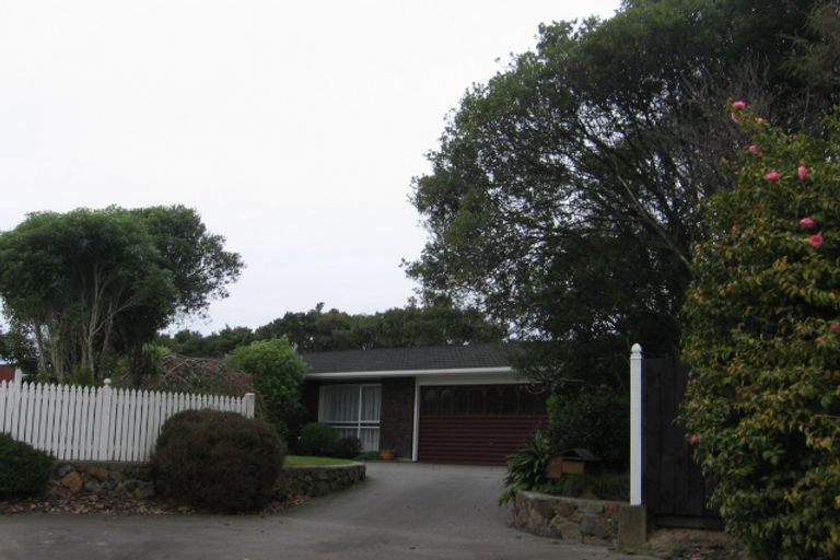 Photo of property in 30 Cecil Place, Cloverlea, Palmerston North, 4412