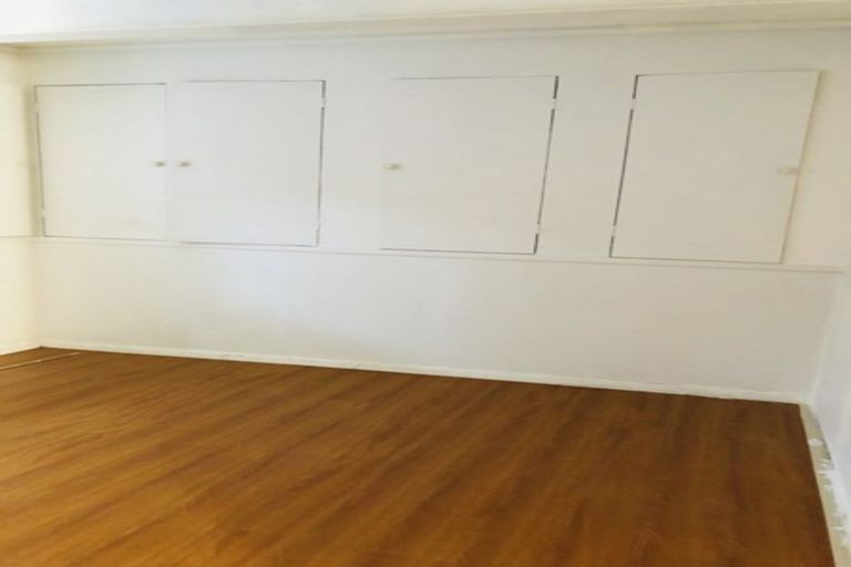 Photo of property in 15a Colum Place, Bucklands Beach, Auckland, 2014