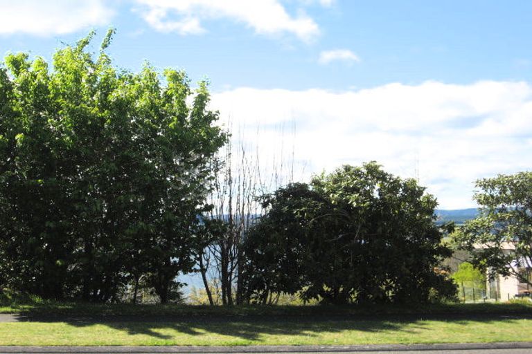 Photo of property in 107 Wakeman Road, Acacia Bay, Taupo, 3330