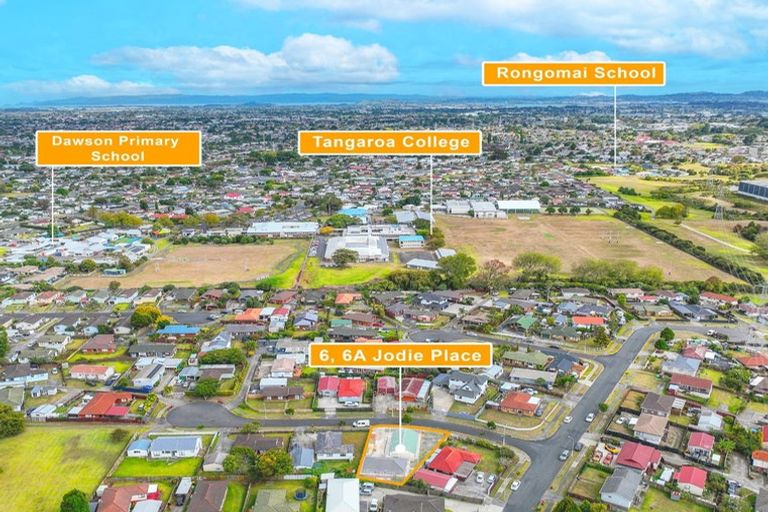 Photo of property in 6 Jodie Place, Flat Bush, Auckland, 2023
