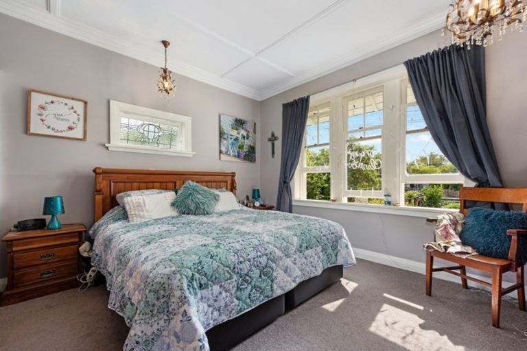 Photo of property in 29 Cambridge Terrace, Masterton, 5810