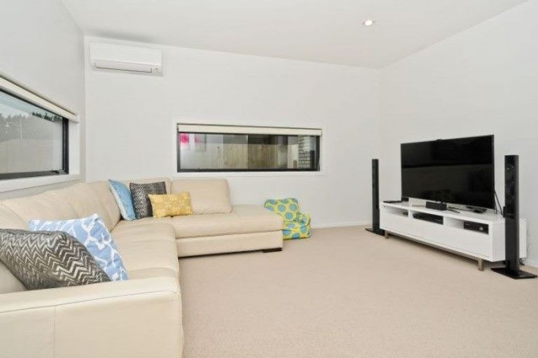 Photo of property in 34 Sirius Crescent, Rototuna North, Hamilton, 3210