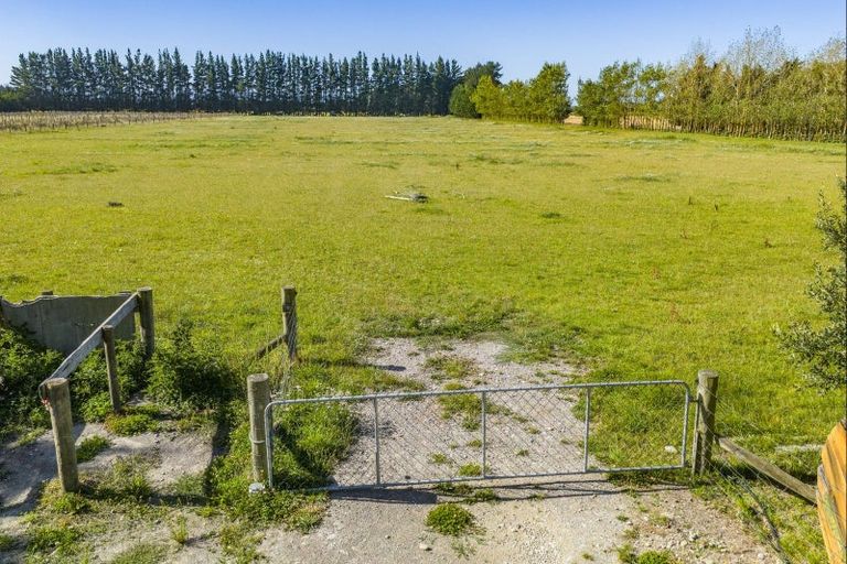 Photo of property in 1490 Tram Road, Swannanoa, Rangiora, 7475