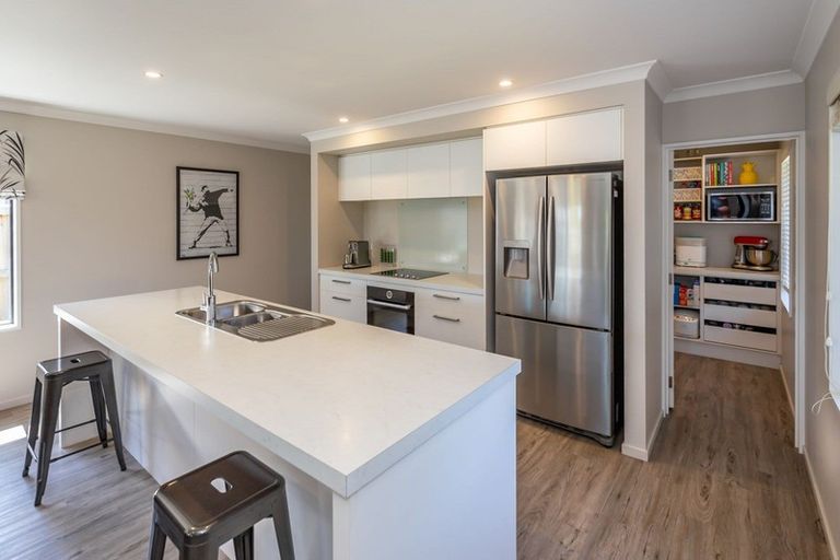 Photo of property in 1 Louis Lane, Rolleston, 7614