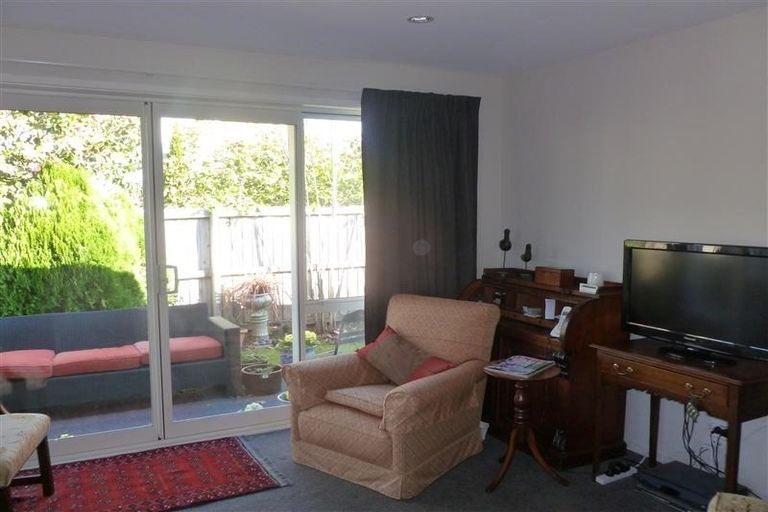 Photo of property in 23b Plynlimon Road, Fendalton, Christchurch, 8052
