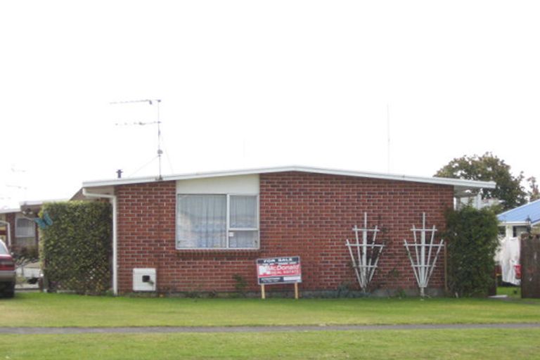 Photo of property in 4 Rosalind Street, Stratford, 4332