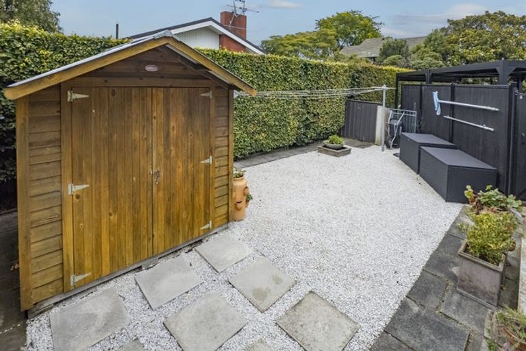 Photo of property in 1/253 Memorial Avenue, Burnside, Christchurch, 8053